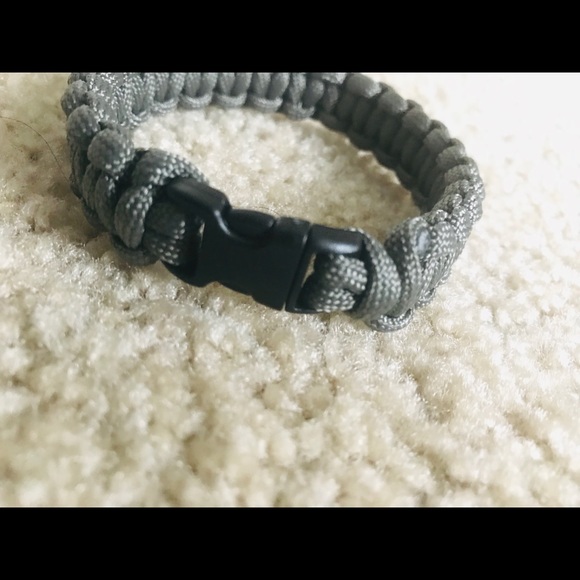 Bracelet - Picture 3 of 6